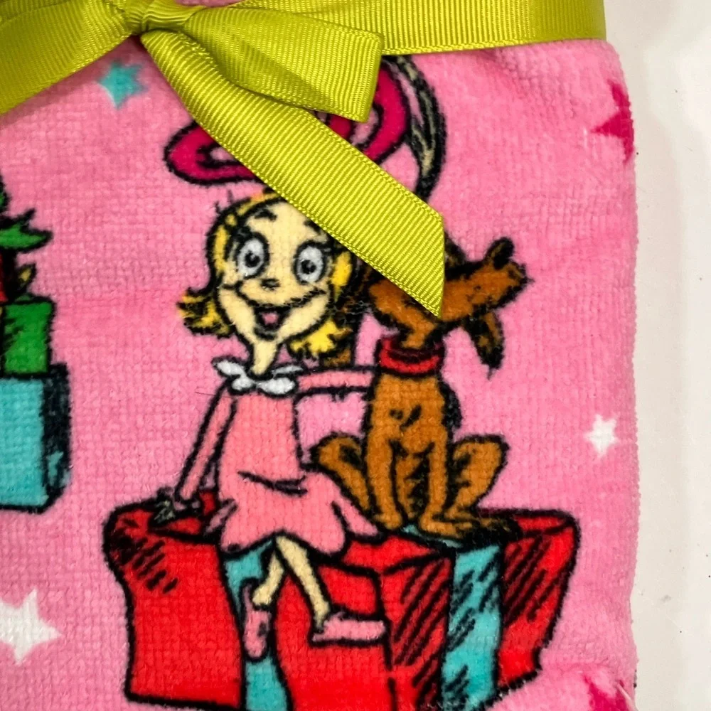 The Grinch Hand Towels 2-Pack